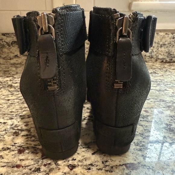 Sorel Joanie Ankle Strap Wedge Sandal 7.5 - Picture 7 of 10